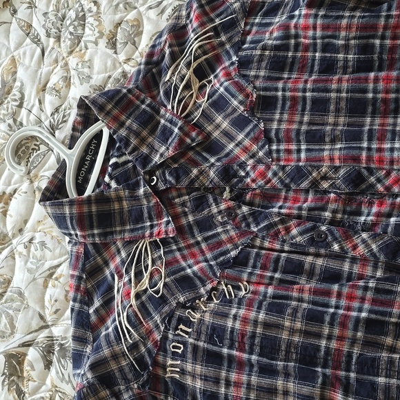 Monarchy  Mens Button down Shirt Size Large - Picture 4 of 5